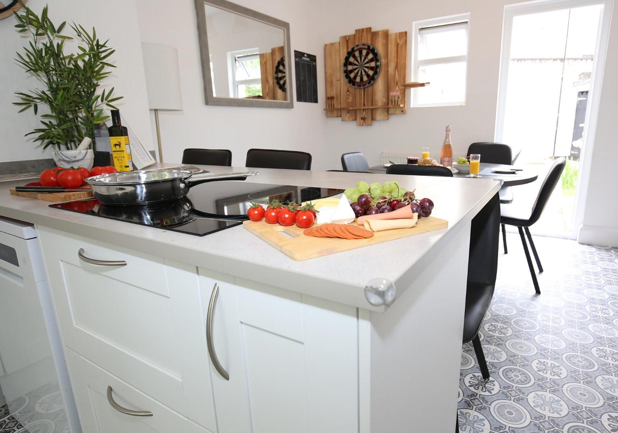 Park View House Close To Park And Argyle Fc - Dogs Welcome - Hosted By Absolute