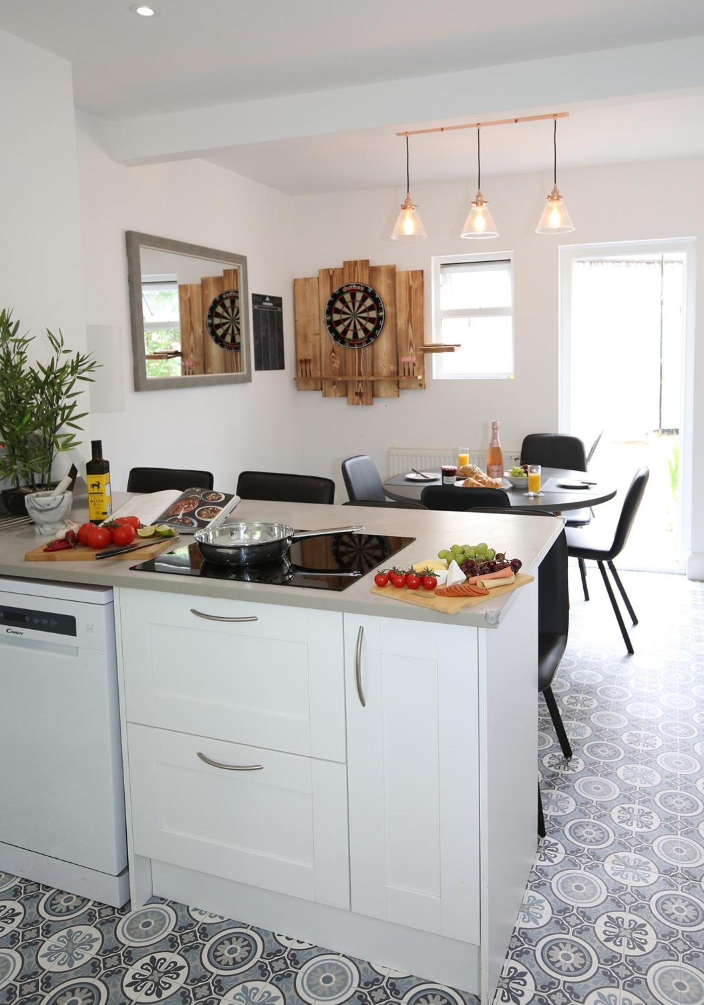 Park View House Close To Park And Argyle Fc - Dogs Welcome - Hosted By Absolute