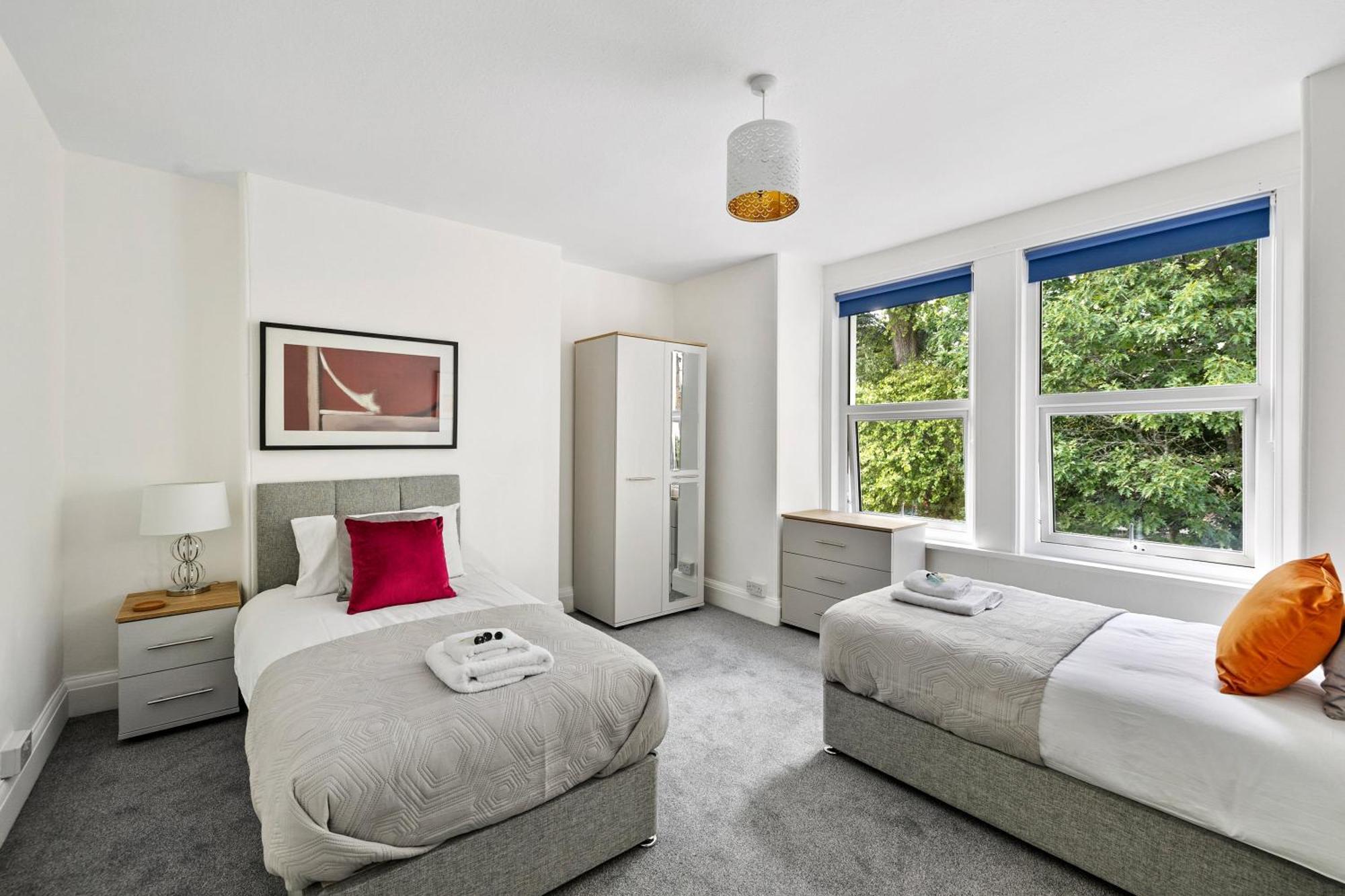 Park View House Close To Park And Argyle Fc - Dogs Welcome - Hosted By Absolute Holiday home *
