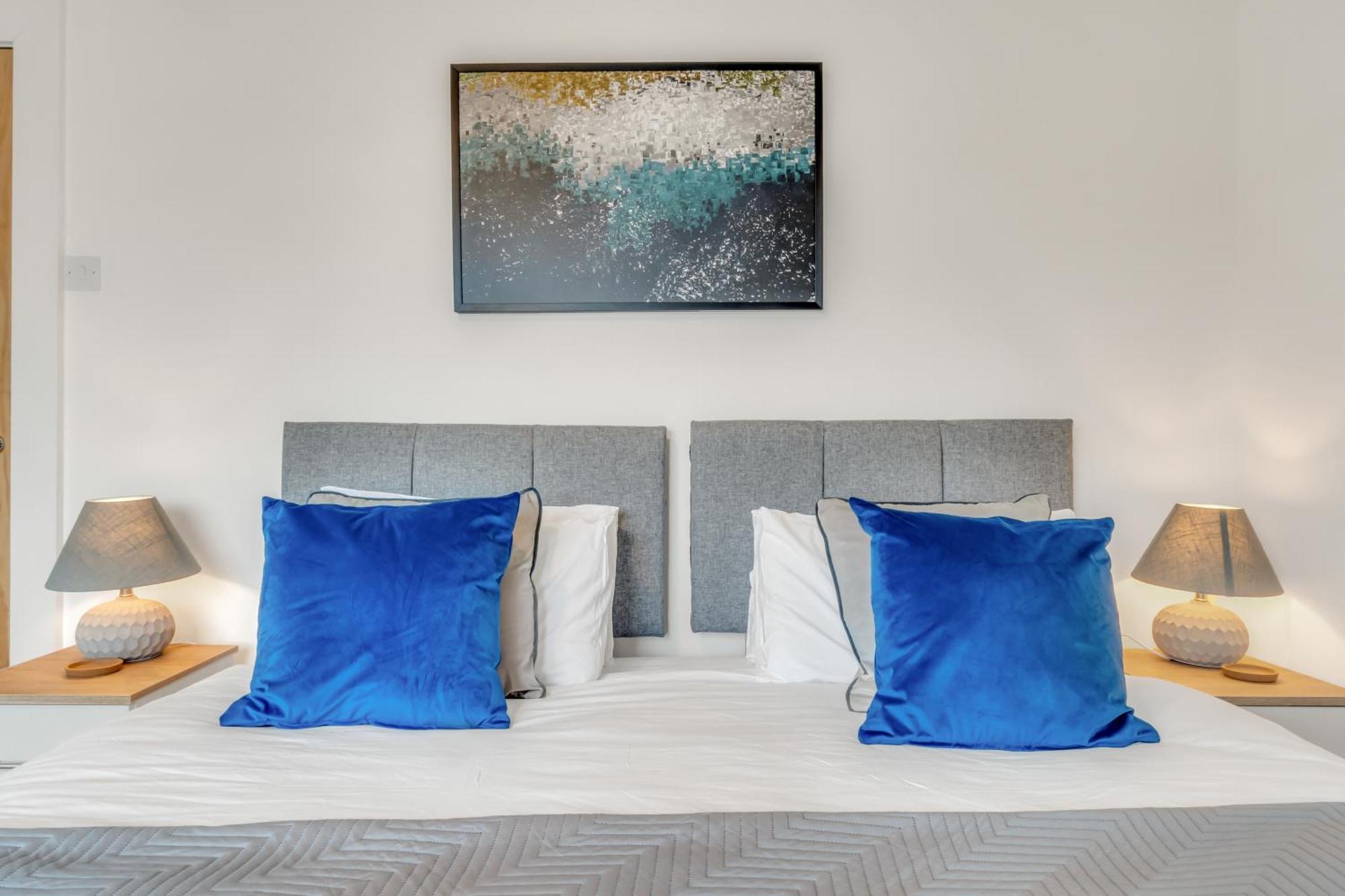 Holiday home Park View House Close To Park And Argyle Fc - Dogs Welcome - Hosted By Absolute *